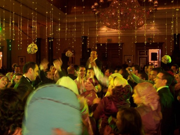 Egyptian crooner Hisham Abbas entertains wedding guests